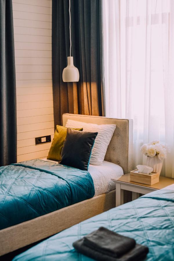 Bahnhofs Hotel Aluksne Luaran gambar